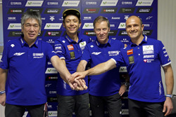 Valentino Rossi, Movistar Yamaha MotoGP, verlängert seinen Vertrag um 2 Jahre