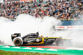 Jack Aitken, Renault Sport F1 Team RS E20, Gamma Racing Day 2018