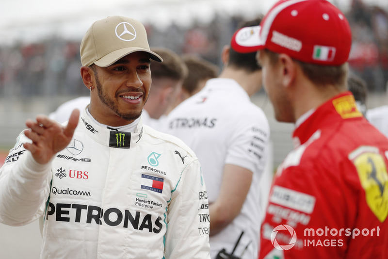 GP de Estados Unidos: Hamilton vence a Vettel por 61 milésimas