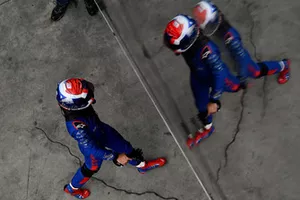 Brendon Hartley, Scuderia Toro Rosso dans le Parc Fermé