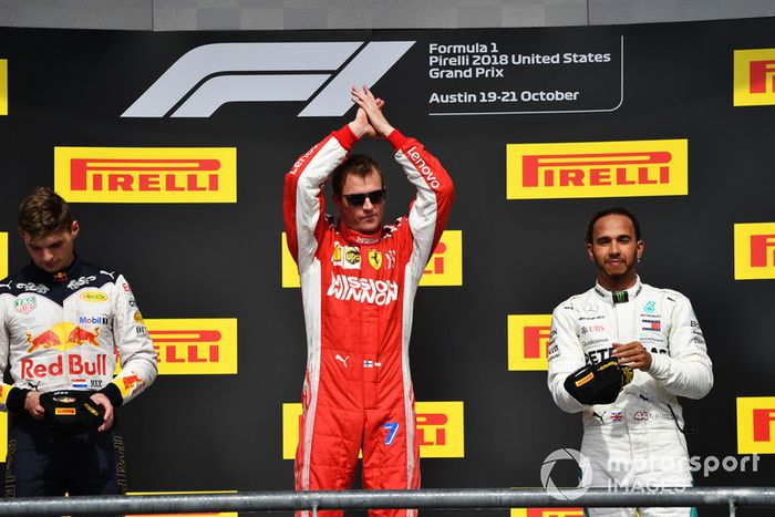 Podio: segundo lugar Max Verstappen, Red Bull Racing, ganador de la carrera Kimi Raikkonen, Ferrari y tercer lugar Lewis Hamilton, Mercedes AMG F1