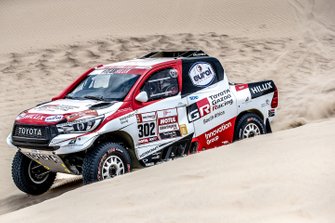 #302 Toyota Gazoo Racing Toyota Hilux: Giniel de Villiers, Dirk von Zitzewitz
