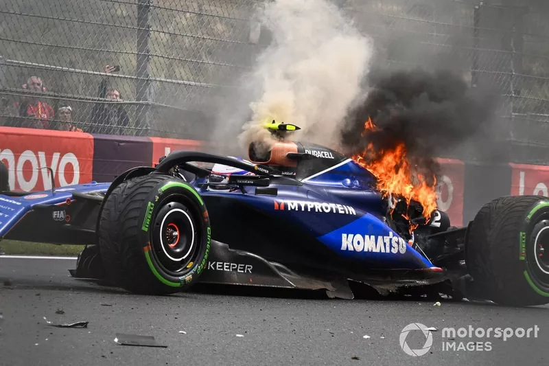 Logan Sargeant, accident de la Williams FW46 
