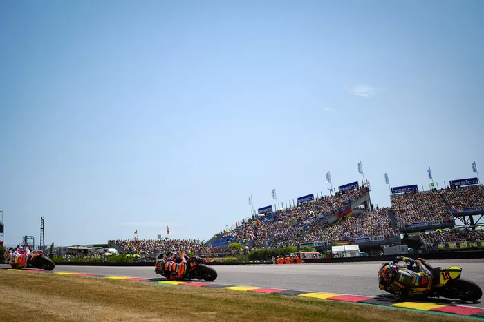 Luca Marini, VR46 Racing Team, Brad Binder, Red Bull KTM Factory Racing, Jorge Martín, Pramac Racing