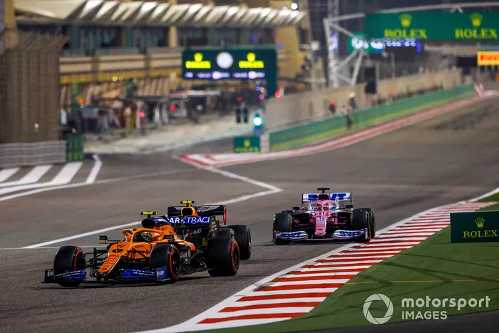 Lando Norris, McLaren MCL35, Alex Albon, Red Bull Racing RB16, Sergio Pérez, Racing Point RP20
