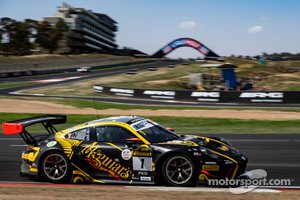 #1 Earl Bamber Motorsport Porsche GT3 R: Earl Bamber, Laurens Vanthoor, Craig Lowndes