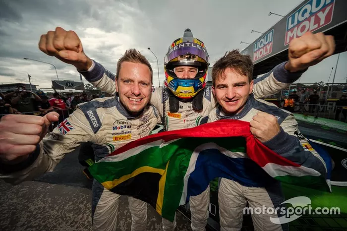 Ganador #7 Bentley Team M-Sport Bentley Continental GT3: Jules Gounon, Maxime Soulet, Jordan Pepper