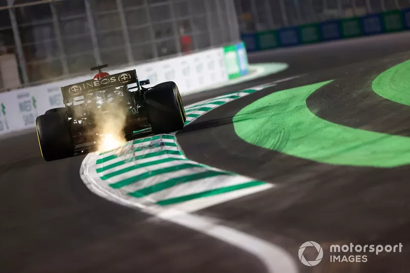 Lewis Hamilton, Mercedes W12