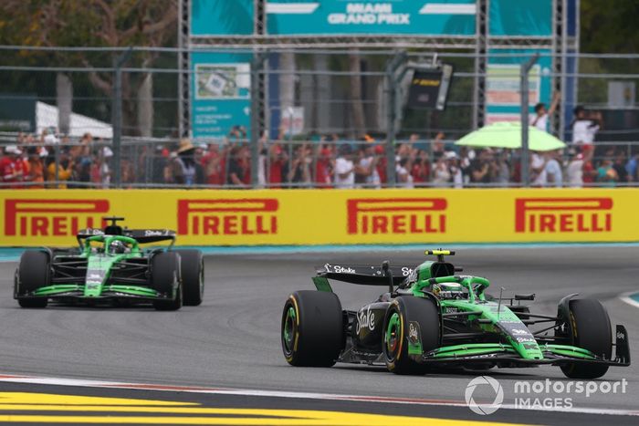 Nico Hulkenberg, Sauber, Gabriel Bortoleto, Sauber