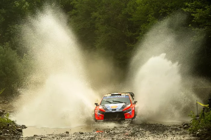 Adrien Fourmaux, Alexandre Coria, Hyundai World Rally Team Hyundai i20 N Rally1