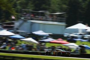 #13 AWA Corvette Z06 GT3.R: Orey Fidani, Matthew Bell