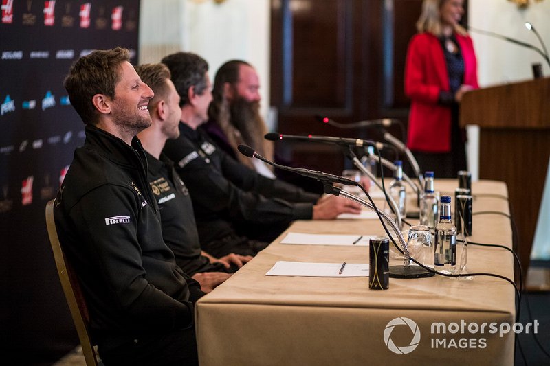 Romain Grosjean, Haas F1 Team, Kevin Magnussen, Haas F1 Team, Guenther Steiner, Team Principal, Haas F1 and William Storey, CEO Rich Energy in Press Conference 