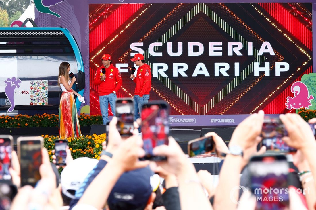 Carlos Sainz, Scuderia Ferrari, Charles Leclerc