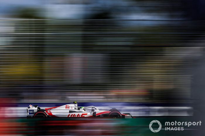 Mick Schumacher, Haas VF-22