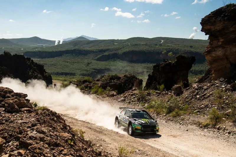 Oliver Solberg, Elliott Edmondson, Toksport WRT Skoda Fabia Evo Rally2