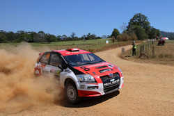 Harry Bates, John McCarthy, Toyota Corolla S2000
