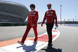 Sebastian Vettel, Ferrari lors de la reconnaissance de piste