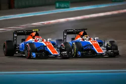 Pascal Wehrlein, Manor Racing MRT05, Esteban Ocon, Manor Racing MRT05
