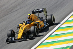 Jolyon Palmer, Renault Sport F1 Team RS16, mit Cockpitschutz Halo