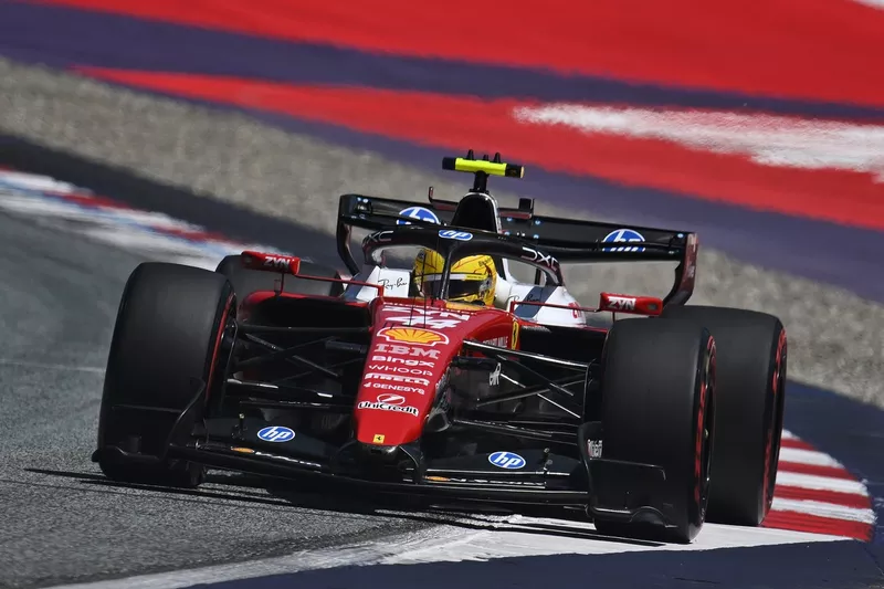 Lewis Hamilton, Ferrari