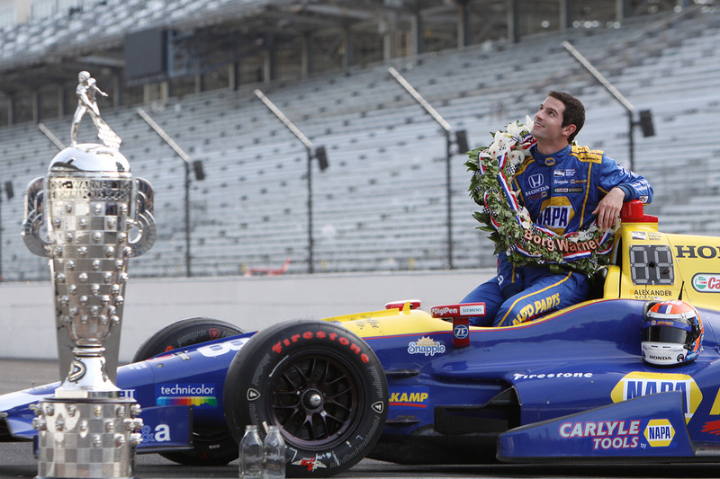 Ganador de la carrera Alexander Rossi, Herta - Andretti Autosport Honda