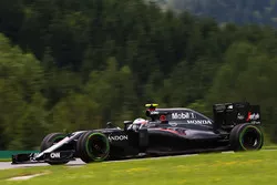 Jenson Button, McLaren MP4-31