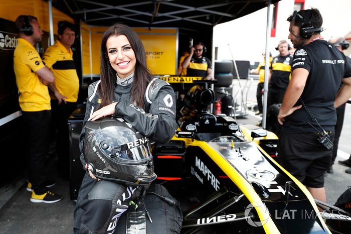 Aseel Al-Hamad, miembra de la federación automovilística de Arabia Saudi y representante FIA de Arabia Saudi en la Comisión de Mujeres en el Motorsport