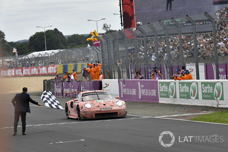 #92 Porsche GT Team Porsche 911 RSR: Michael Christensen, Kevin Estre, Laurens Vanthoor crosses the finish line for the GTLM Pro class win