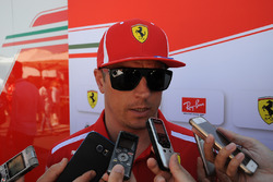 Kimi Raikkonen, Ferrari con os medios