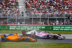 Серхіо Перес, Force India VJM11, Кевін Магнуссен, Haas F1 Team VF-18