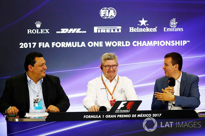 Ross Brawn, Managing Director de Motorsports, FOM, en la conferencia de prensa