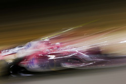 Esteban Ocon, Force India VJM11 Mercedes