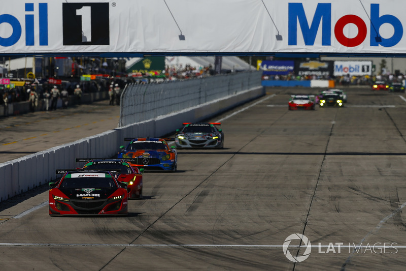 #69 HART Acura NSX GT3, GTD: Chad Gilsinger, Ryan Eversley, Tom Dyer