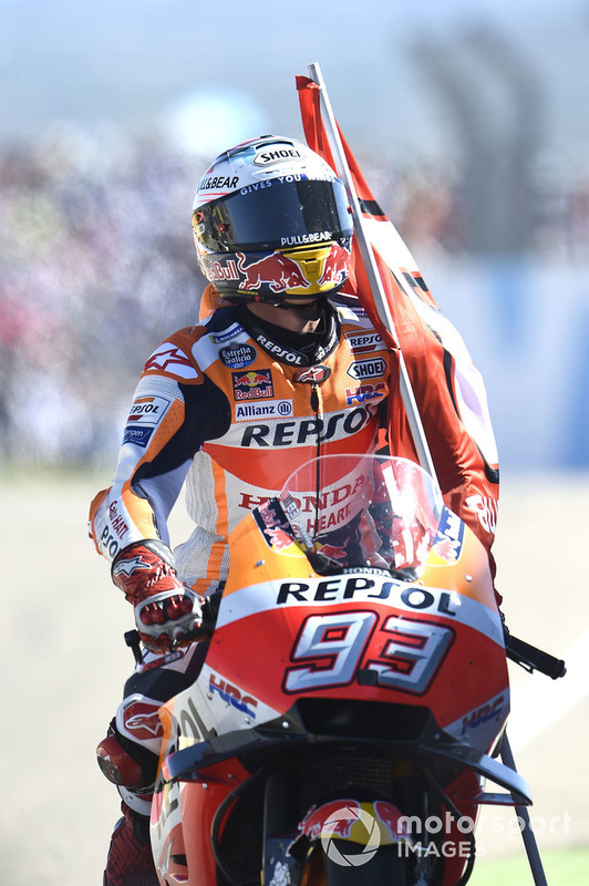 El ganador de la carrera Marc Marquez, Repsol Honda Team, gana