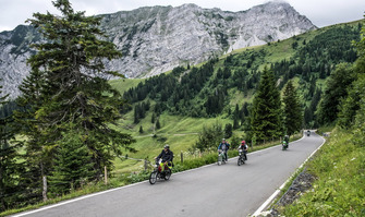 Participants à l'Alpenbrevet