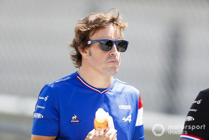 Fernando Alonso, Alpine F1, recorre la pista de Austria