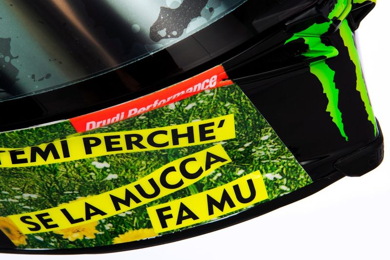 Casco de Valentino Rossi, Petronas Yamaha SRT  