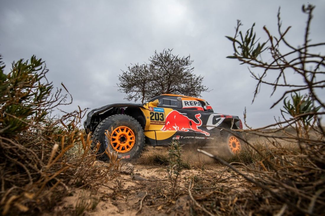 #203 Toyota Gazoo Racing Toyota: Lucas Moraes, Armand Monleon