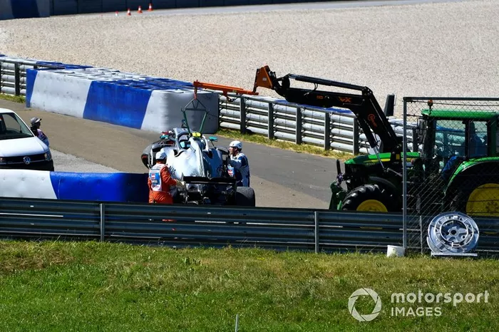 Choque de Valtteri Bottas, Mercedes AMG W10