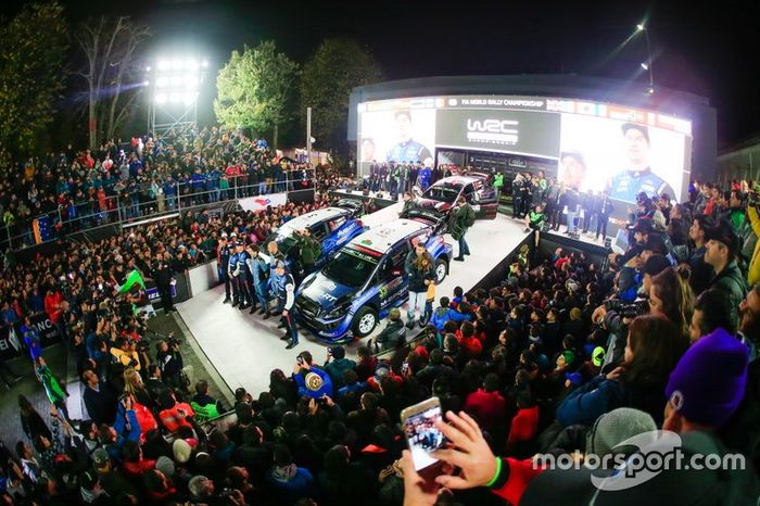 Teemu Suninen, Marko Salminen, M-Sport Ford WRT Ford Fiesta WRC, Elfyn Evans, Scott Martin, M-Sport Ford WRT Ford Fiesta WRC, Lorenzo Bertelli, Simone Scattolin, M-Sport Ford WRT Ford Fiesta WRC