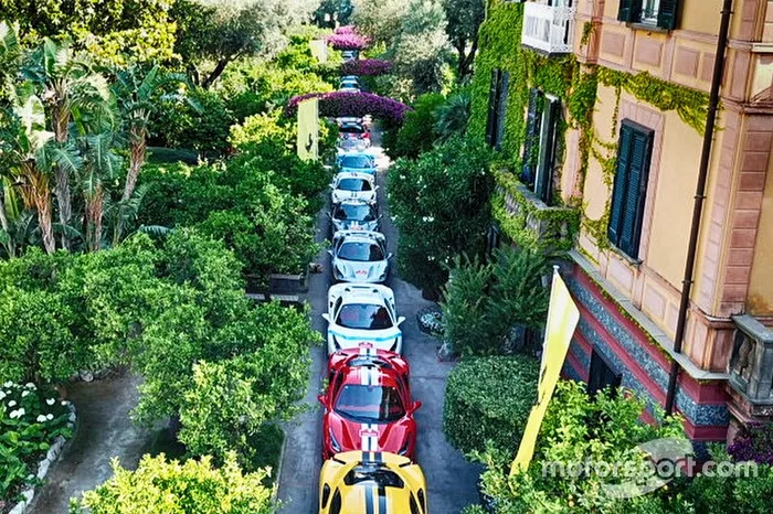 Cavalcade Capri