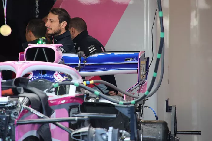 Racing Point RP19: Heckflügel