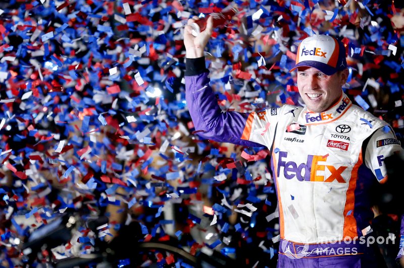 Denny Hamlin, Joe Gibbs Racing, Toyota Camry FedEx Express