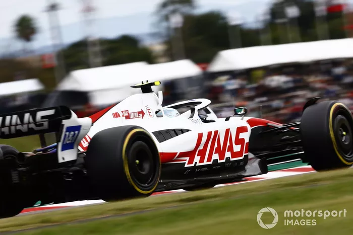 Mick Schumacher, Haas VF-22
