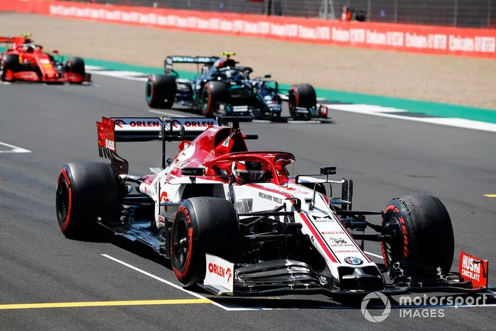 Kimi Raikkonen, Alfa Romeo Racing C39, Valtteri Bottas, Mercedes F1 W11, Charles Leclerc, Ferrari SF1000