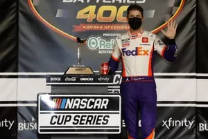 Denny Hamlin, Joe Gibbs Racing, FedEx Office Toyota Camry celebrates his win