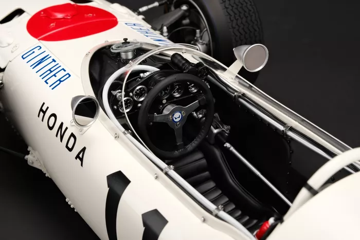 ハンドメイド＆部品点数1600超え……！ ホンダ、F1初優勝60周年を記念し