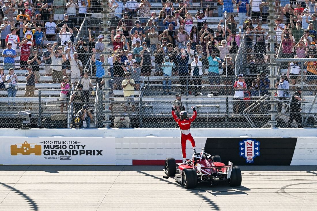 Scott McLaughlin, Equipo Penske