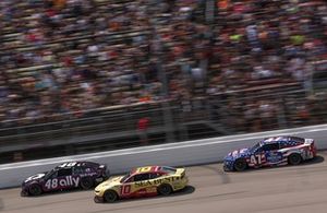 Alex Bowman, Hendrick Motorsports Chevrolet, Ty Dillon, Kaulig Racing Chevrolet, Ricky Stenhouse Jr, Hyak Motorsports Chevrolet