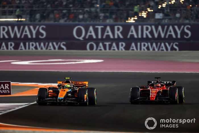 Lando Norris, McLaren MCL60, Charles Leclerc, Ferrari SF-23
